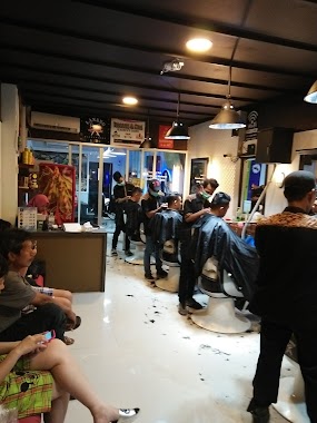 LANANG VIP BARBERSHOP, Author: Didi Saputra