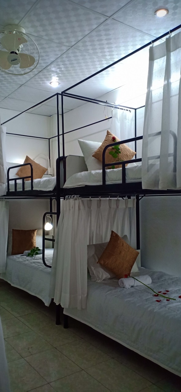sunshine hostel 3 Hue