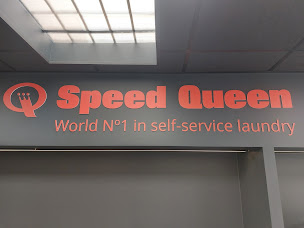 Photo n°27 de Laverie Speed queen à Saint-Jean-de-la-Ruelle (Laverie automatique)