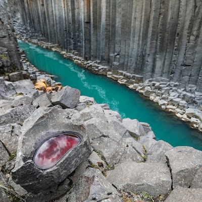 Photos of Stu&eth;lagil Canyon