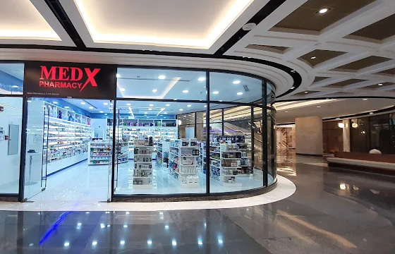 Medicina Pharmacy - DXB Tower, Sheikh Zayed Rd صيدلية ميديسينا دي إكس بي - صورة 4