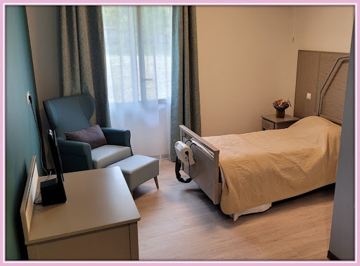 Photo de Colisée - EHPAD LE CLOS SAINT JEAN à Arbus (64230)