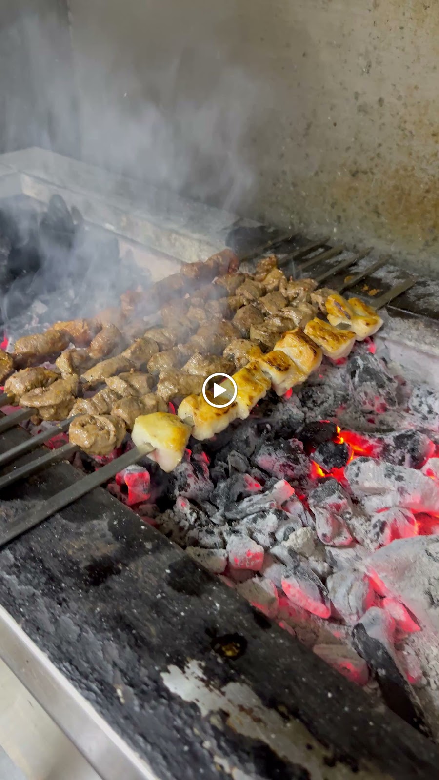 Sufrat Al Bukhari Restaurant - صورة 3