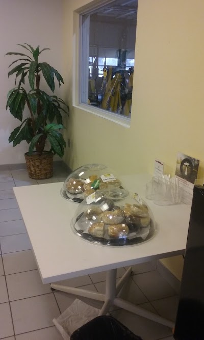 Photos of DCH Freehold Nissan