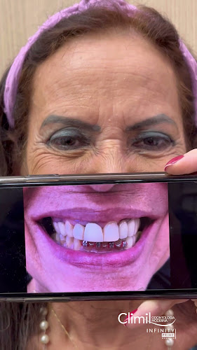 Número de telefone de Climil Odontologia Moderna