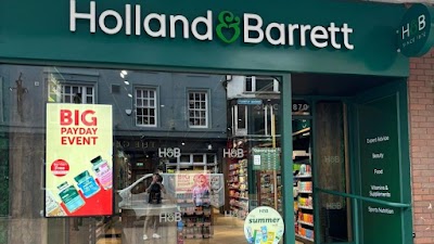 Holland & Barrett - Nuneaton