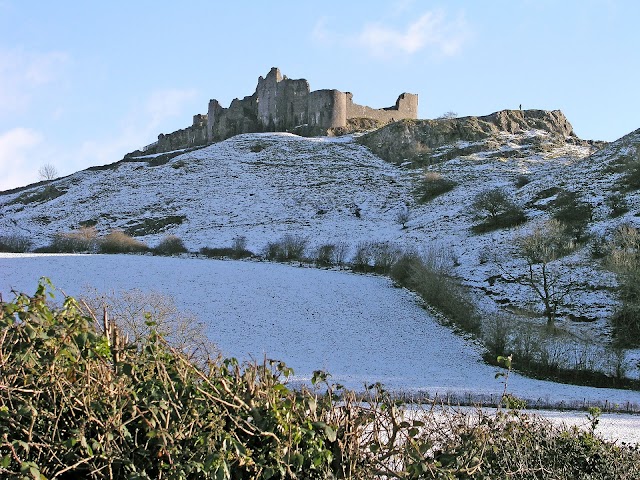 Carreg Cennen Castle