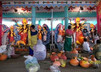 Photos of Radha Madhab Mandir,Kalaraibil