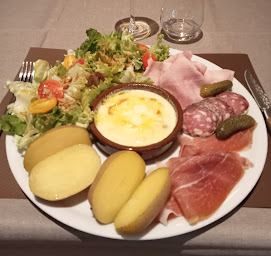 Photo n°16 de Contact Hôtel Restaurant Le Bois Sauvage à Saint-Agrève (Snack)