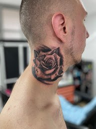 Photo n°18 de TATTOO PLACE à Orléans (Tatoueur)