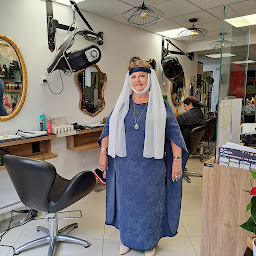 Photo n°7 de Coiffure création à Villiers-sur-Marne (Salon de coiffure)