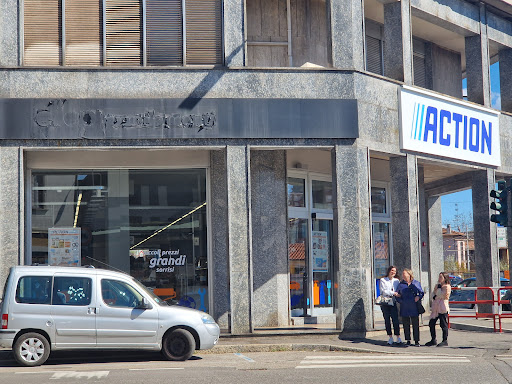 Action Varese Via Carcano ang. Tonale