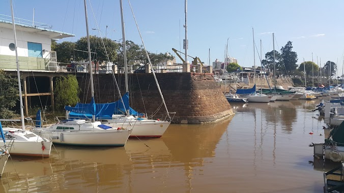 Yacht Club Corrientes, Author: Dante Mussalvi