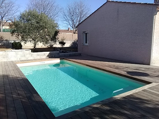 Photo de Jet's Piscine à Corbières-en-Provence (04220)