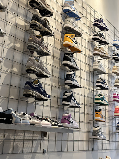 SNKR.ATELIER - Thumbnail
