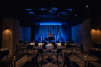 border -live music & drink-