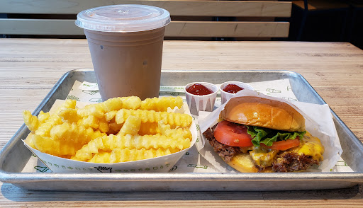 Shake Shack Mall in Columbia - Thumbnail