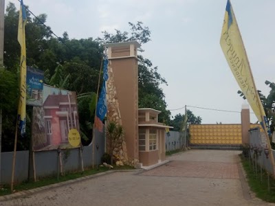 Photos of KOMPLEK MAKAM MBAH KHOLIL BANGKALAN MADURA