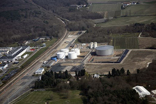 Dépots de Pétrole semoy