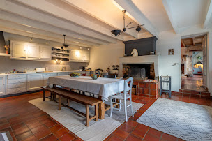 Photo n°16 de Agence de l'Abbaye - Saint-Savinien à Saint-Savinien (Agence immobilière)