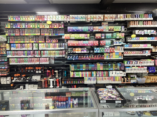 KYLÉ Smoke Shop - Port Charlotte - Thumbnail