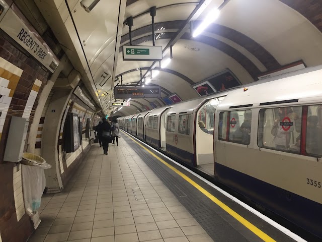 Regent's Park Station