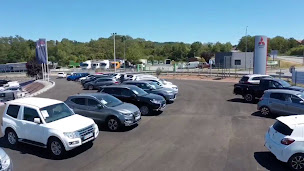 Photo n°2 de Barge Automobiles ROANNE - MG MOTOR, MITSUBISHI ET SUBARU à Saint-Vincent-de-Boisset (Vendeur de voitures d'occasion)