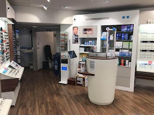 Photo n°8 de Opticien Rillieux-la-Pape - Europe - Krys à Rillieux-la-Pape (Magasin de lunettes de soleil)
