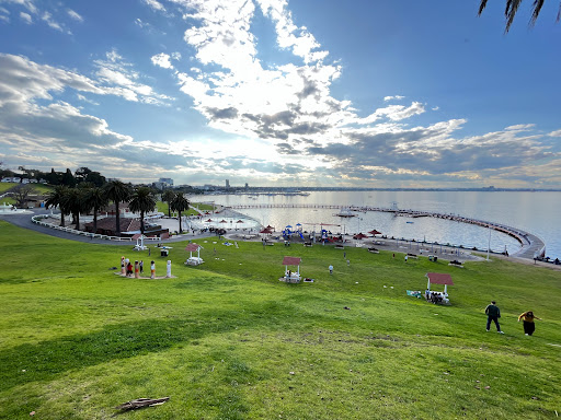 Eastern Beach Promenade - Thumbnail