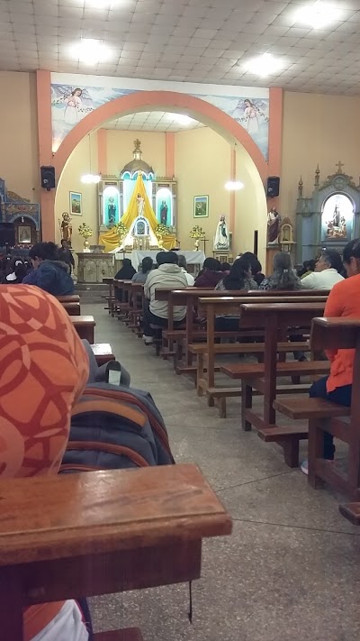 Photos of Iglesia Parroquial de Chaltura