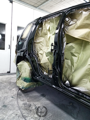 Olivos Body Shop - Thumbnail
