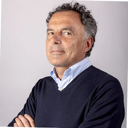 Photo n°6 de Benoît Briat à Lagord (Clinique ophtalmologique)