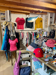 Photo n°3 de Unik Designer à La Turballe (Magasin de vêtements)