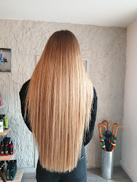 Photo n°15 de Tropicolor Maison de coiffure Raphaëlle PROTHERY depuis 2004 à Charlieu (Salon de coiffure)