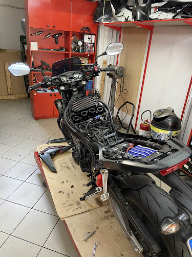 MOTO ΛΑΓΟΜΙΤΖΗΣ - Καλλιθέα