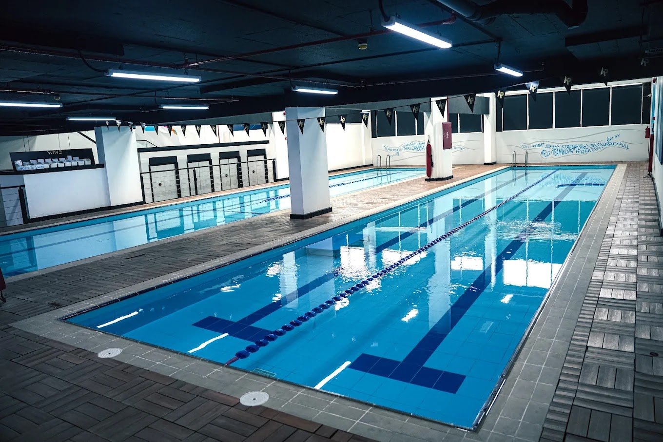 Blue Waves Swimming Academy - صورة 3