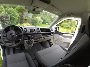 Photo n°10 de Freedom Camper / VAN-AWAY Paris Est - Location vente aménagement vans aménagés à Jossigny (Agence de location de fourgonnettes)