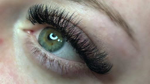 UK Lash Studio & Beauty Bar