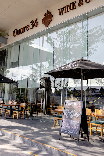 Cuore 34 Wine & Coffee