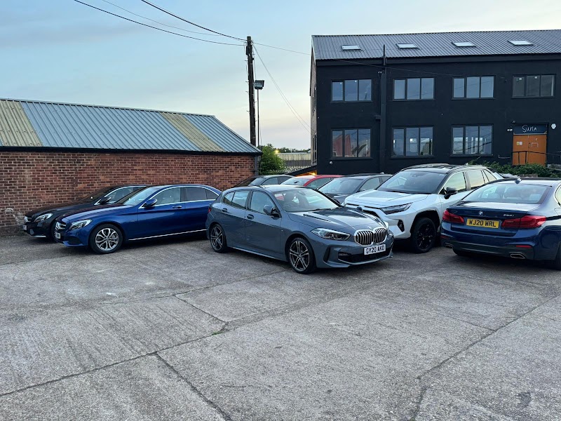 Dream Motoring World - Wimbledon photo 2