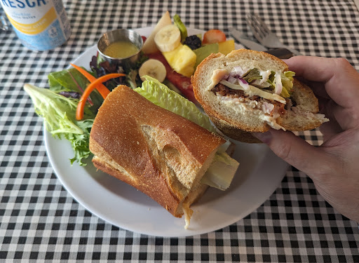 Cook's Kitchen - Visual