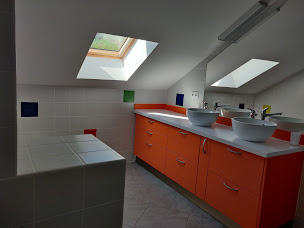 Photo n°20 de LA LOGIA - GITES 20 PERSONNES - 10 CHAMBRES à Rilly-la-Montagne (Maison d'hôtes)