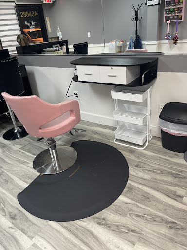 Alumni Status Hair Salon