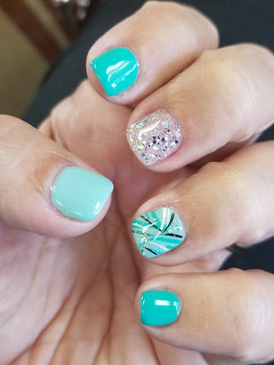 Covington Nails