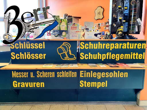 Schuhreparaturen und Schlüsseldienst Michael Berr