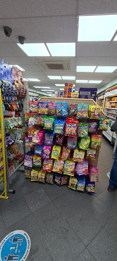 BERRYLANDS CONVENIENCE STORE - Thumbnail