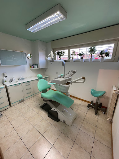 Studio Dentistico Dr. Paolo Calderoli - Thumbnail