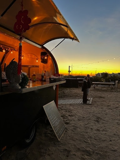 Photo 3 - Bun Appetit/Food truck