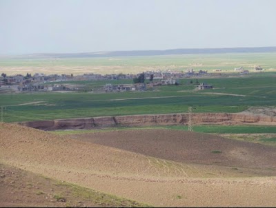 Photos of Iraq connector hand Qayyarah village Alahud