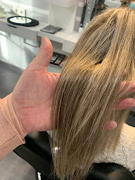 Photo n°7 de Viking coiffure ( A VENDRE ) à Strasbourg (Salon de coiffure)